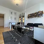 Vienna Design Apartment - Netflix&Coffee-Bar&Parking - nahe Schloss Schönbrunn